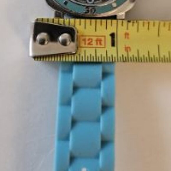 Peace Symbol Watch - Picture 5 of 5